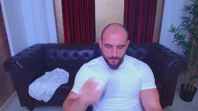 AdamJameson live from United States