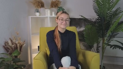 AikoLederer live from France