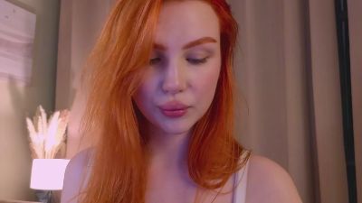 AngelenaClenney live from France