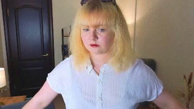 Ann_Hayes live from Latvia