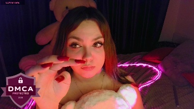 ApheliaDream_ live from Latvia