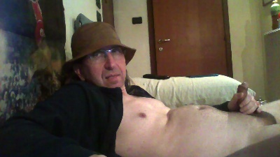 ClaudioLiscio live from Italy