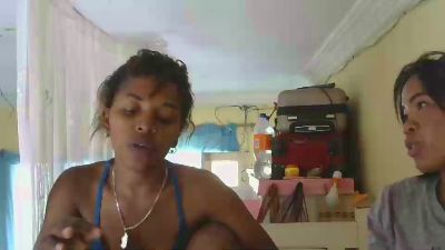 Delinahlove live from Madagascar