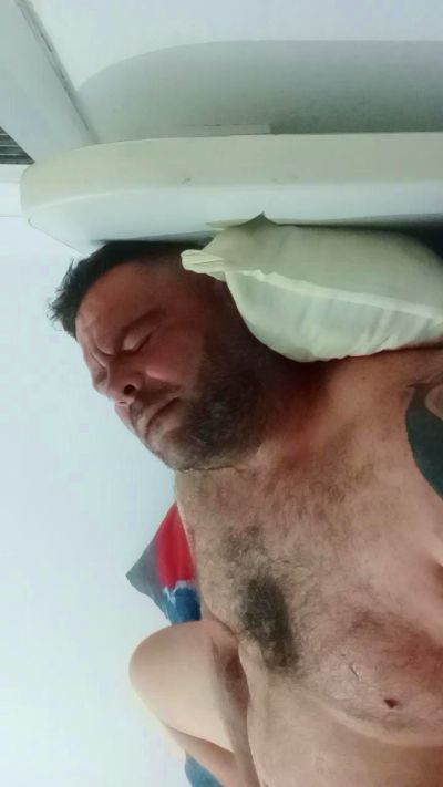 Diegoxxl3 live from Spain