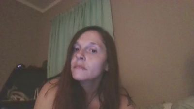 GypsyFeetLuv live from United States