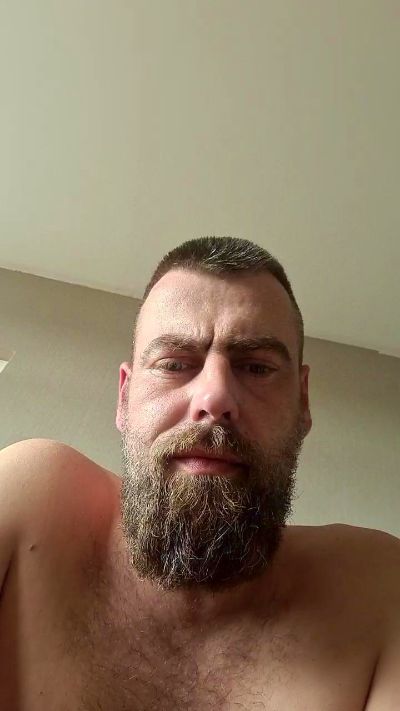 Hornybimale111 live from Belgium
