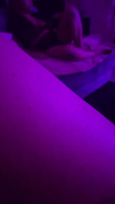 Hot_daisy live from Netherlands