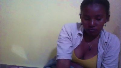 Hotnoelah live from Madagascar