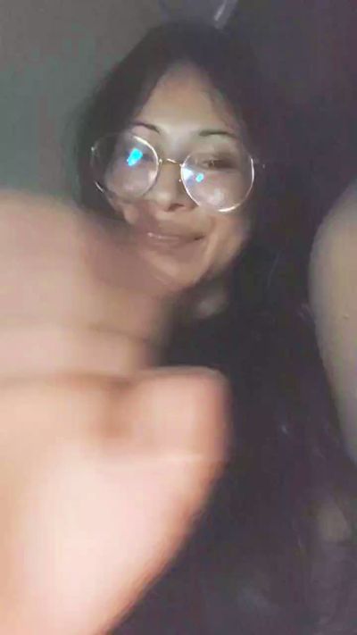 Jade_Zephyra live from Spain