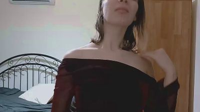 KarleenWhitset live from United States
