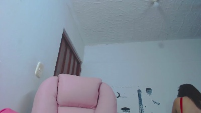 KatheLatin_92 live from Colombia