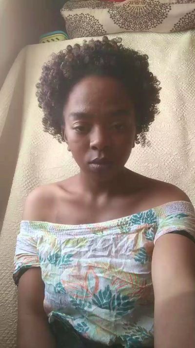 Lilly_cruz live from Madagascar