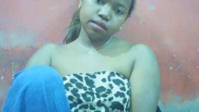 LovelyAngelah live from United States