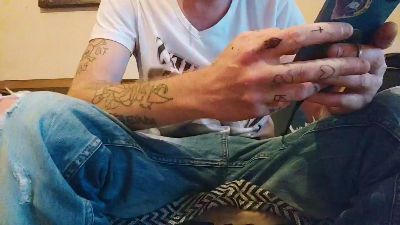 Makemecumjoi live from Belgium