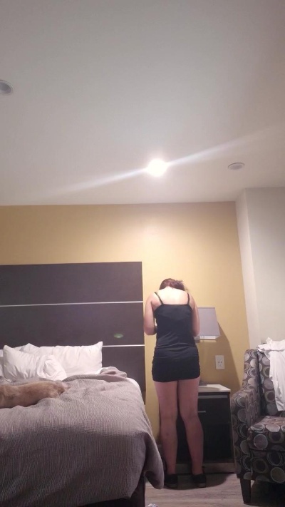 MandyBay live from United States