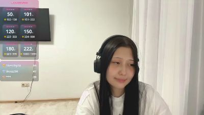 MarcieBackus live from United States
