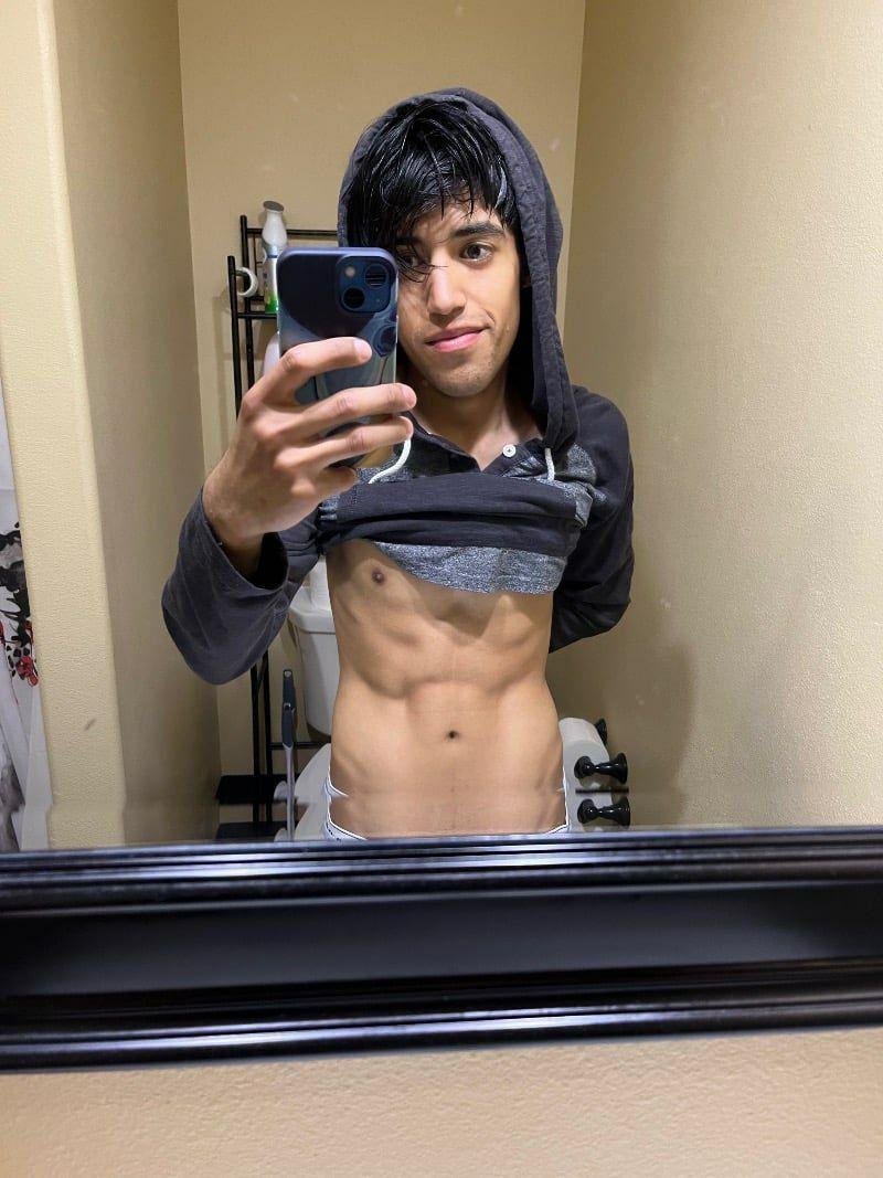 MeekTheTwink18 Profile Image