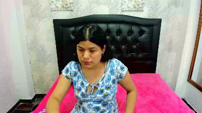 MelanieJonson live from Colombia