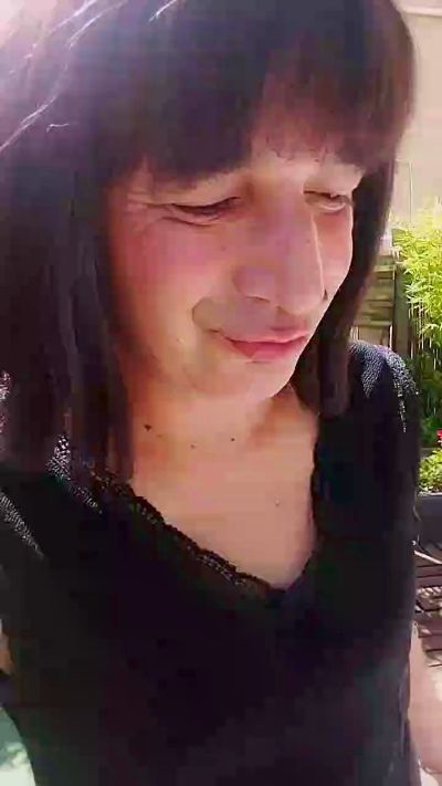 Melisissy44 live from France
