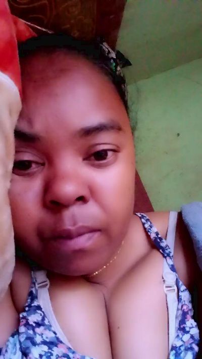 MissLinah live from Madagascar