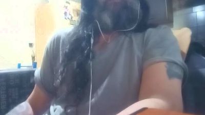 Pepehot43 live from Argentina
