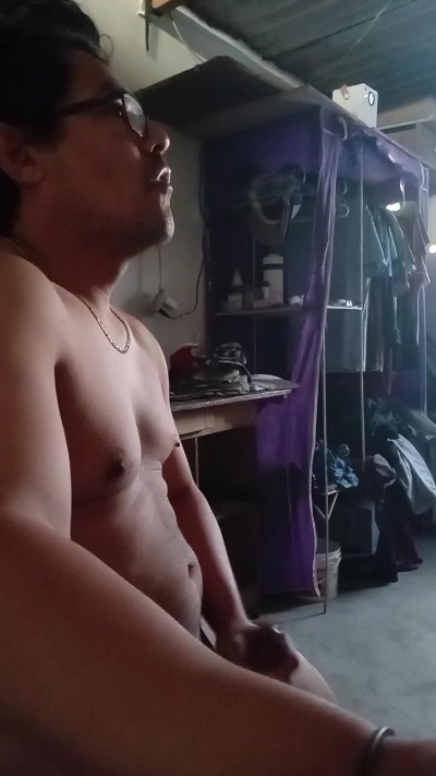 Pirulox0885 live from Peru