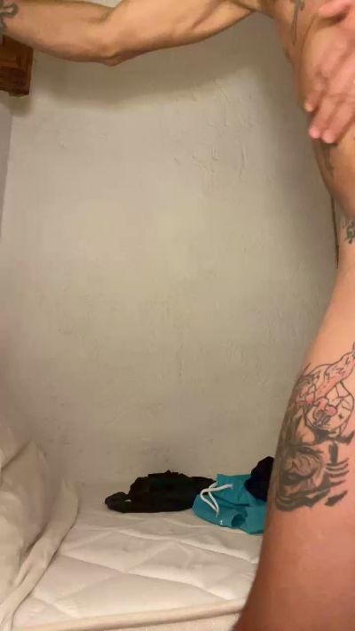 Roa87 live from Italy