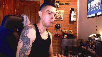 Sauceboy33 live from Colombia