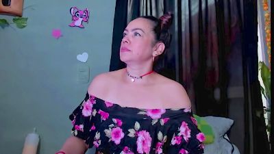 Sharlott_smith live from Colombia