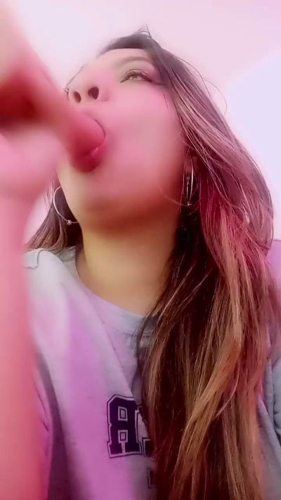 Star_rose18 live from Colombia
