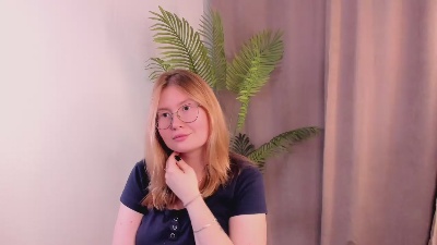 TereasaBucke live from France