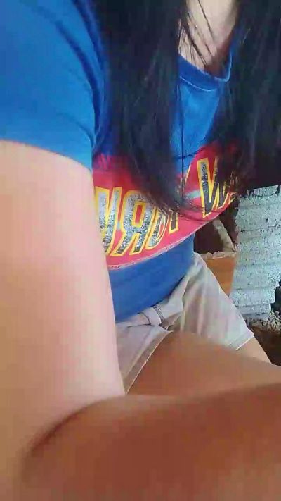 WildLady live from Philippines
