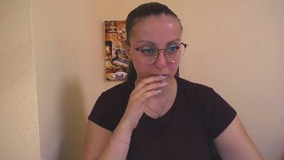 _Annabelle_Lee live from Ukraine