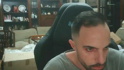 adrianpenelargo live from Spain