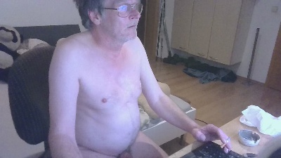andy_wan live from Germany