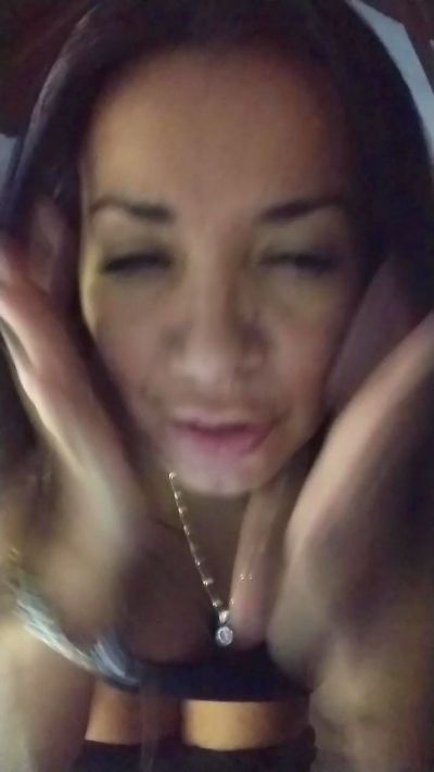 cami_sugar1 live from Argentina