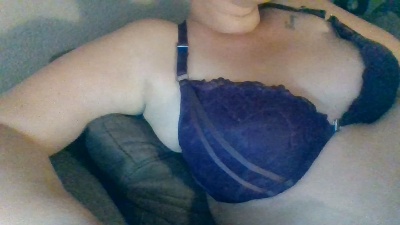 curvy_women live from Netherlands