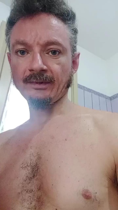 fresch81an live from Italy