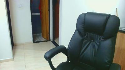 ixchel91 live from Colombia