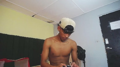 jhos_padill live from Colombia