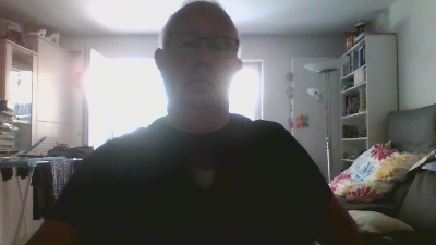 klaus4457 live from Germany