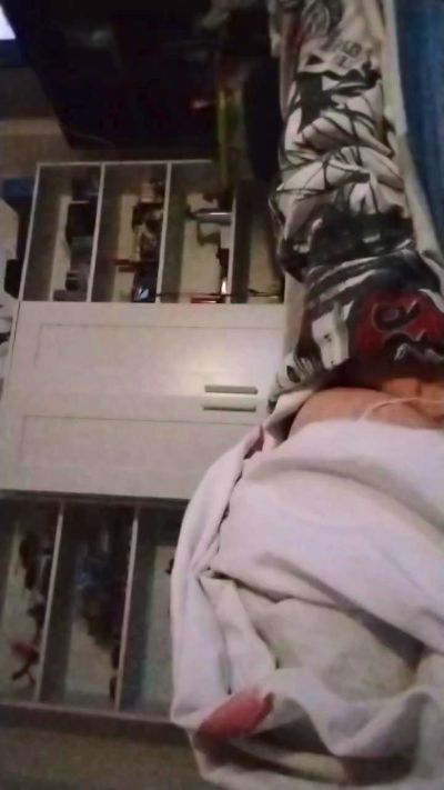 lapelos live from Spain