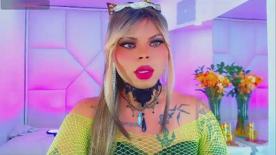 leslychaneldoll live from Colombia