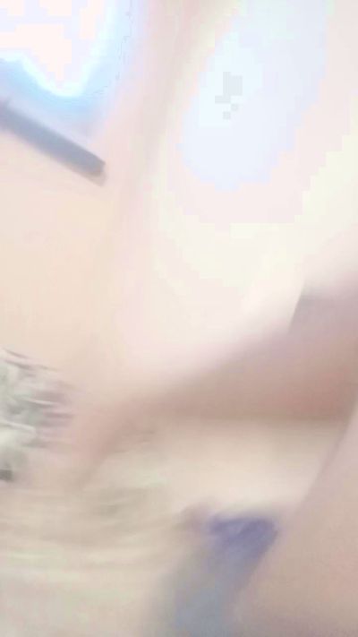 luismi1519 live from Venezuela