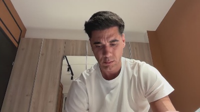 marcolover1 live from Romania