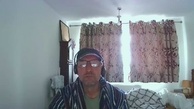 nicholasxxx45 live from United Kingdom