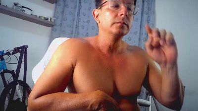 pedropicapi live from Colombia