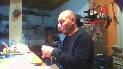 petiso37 live from Argentina
