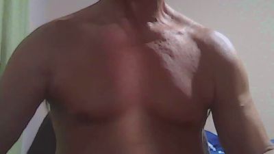 raul1053 live from Argentina