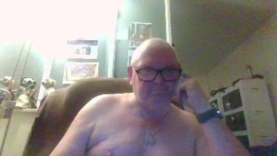robinal live from United Kingdom